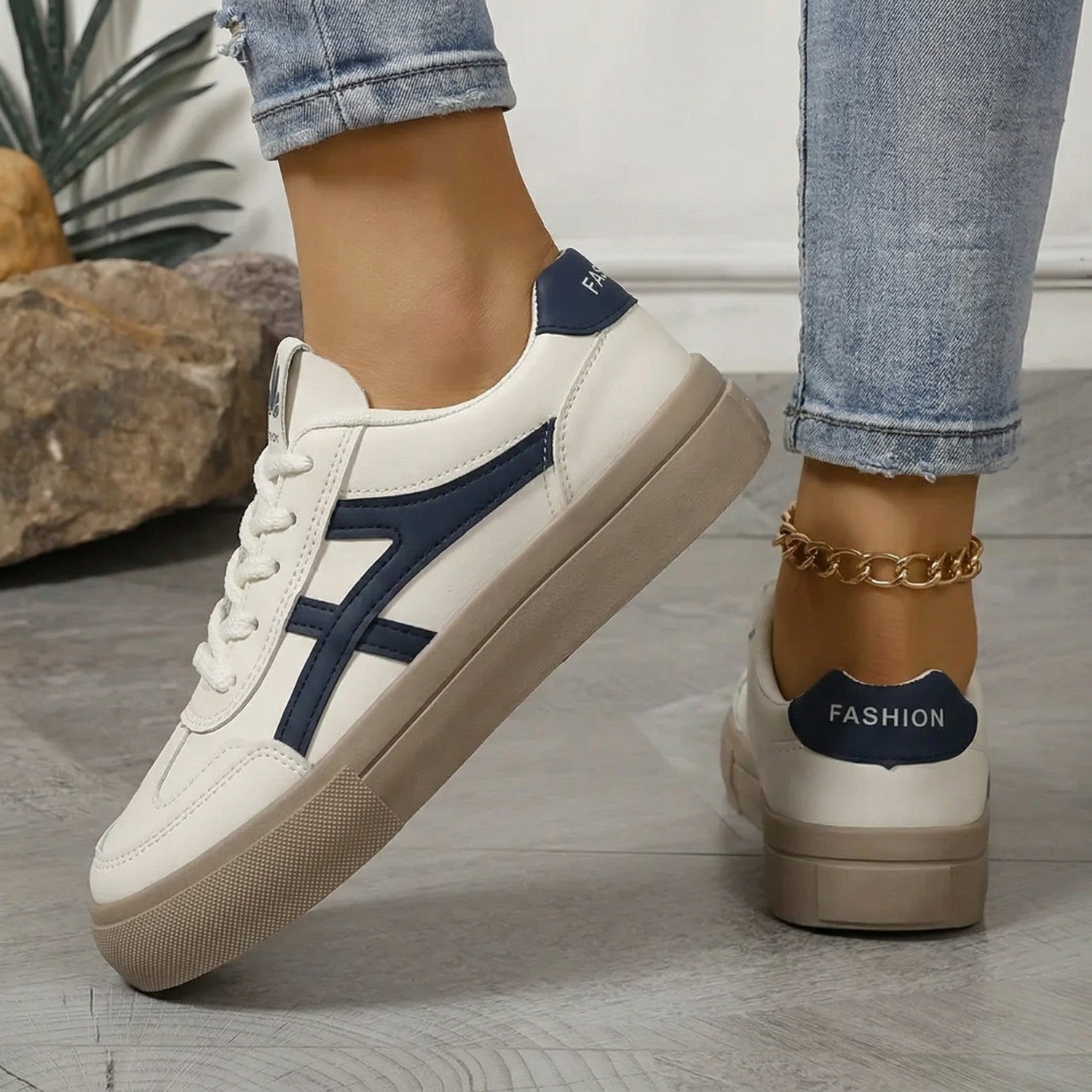 EVA - ORTHOPEDIC SNEAKERS
