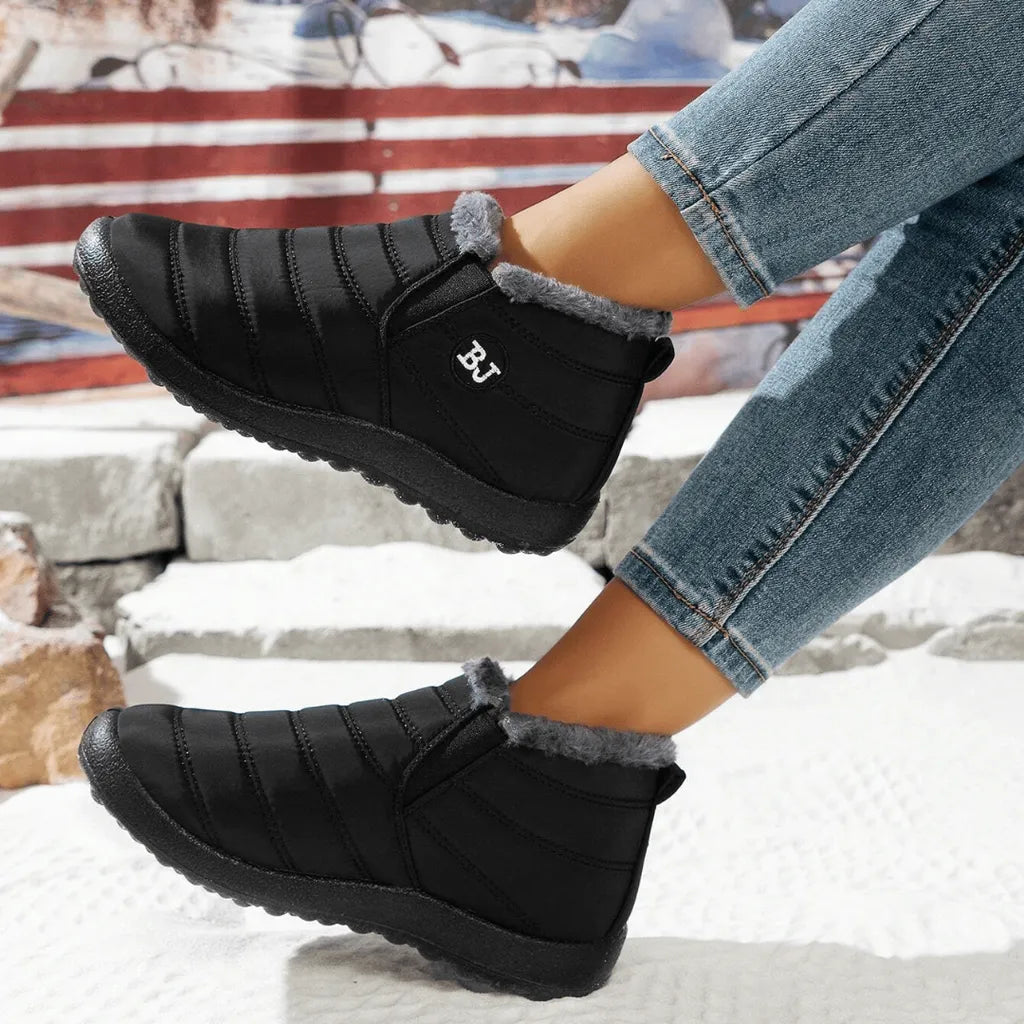 Plantaris Blanche – Bottines Fourrées Femme Effet Cuir | Doublure Chaude, Confort Hiver