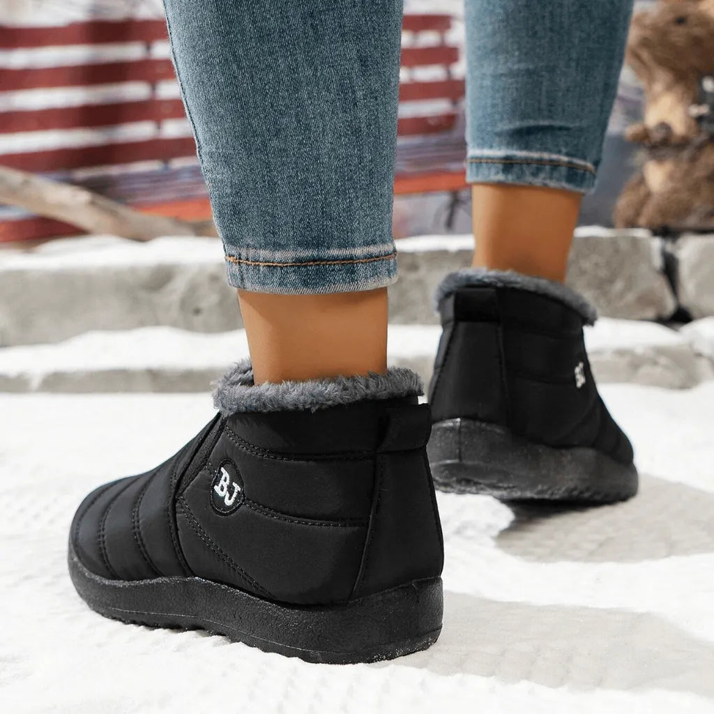 Plantaris Blanche – Bottines Fourrées Femme Effet Cuir | Doublure Chaude, Confort Hiver